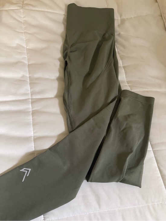 Oner Active Pants - New Oner effortless leggings In alpine green -Waist Olive Green Scrunch Leggings